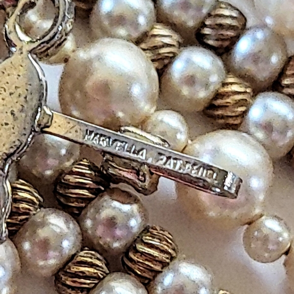 MARVELLA 8-STRAND PEARL & GOLD BEAD VINTAGE NECKLACE - Picture 7 of 10